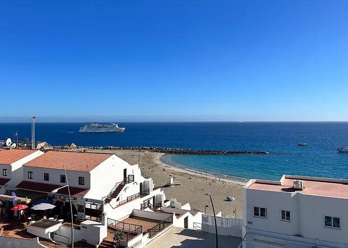 Penthouse Of Views Cristianos Лос Кристианос