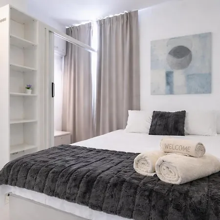 아파트 Penthouse Of Views Cristianos 로스크리스티아노스